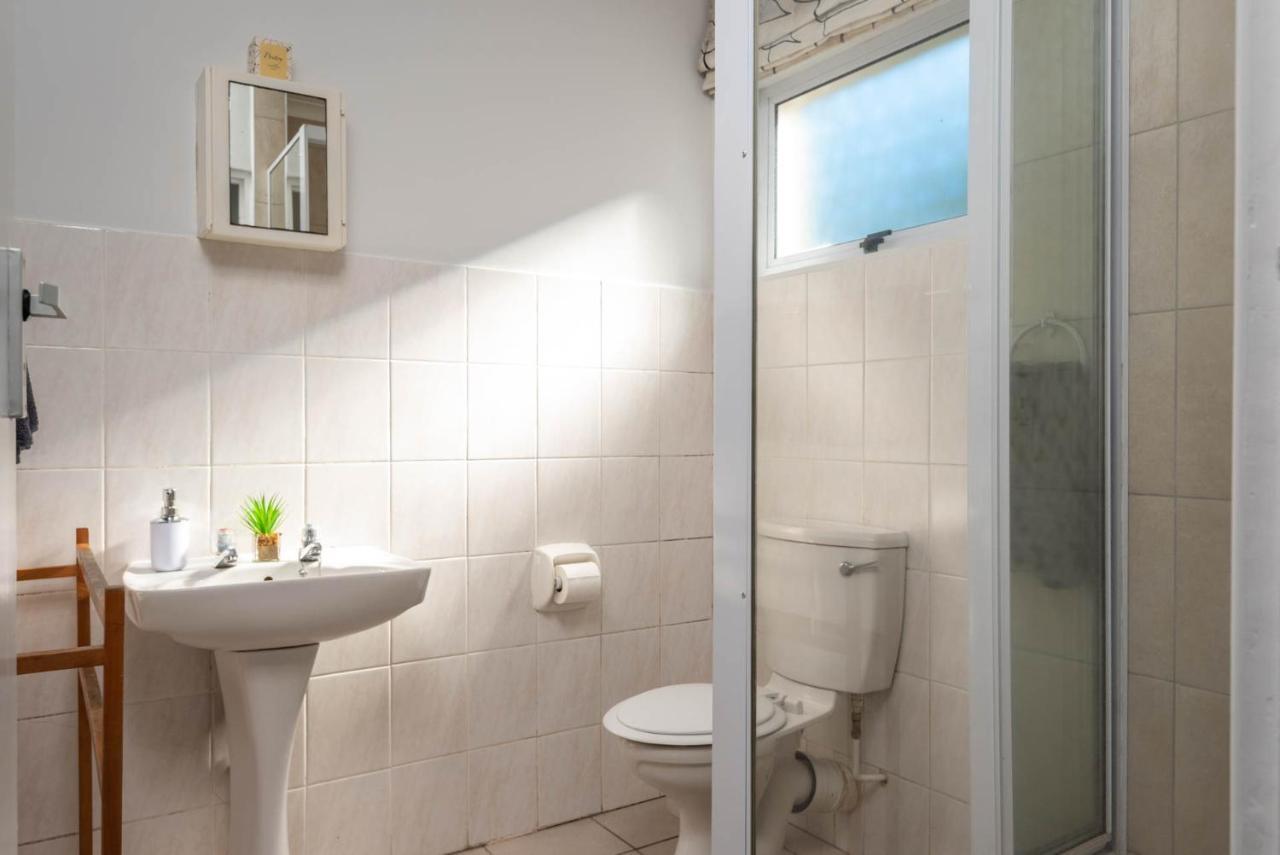 Loadshedding Free!! Tropical Beach Oasis, Wi-Fi, Views, Pool, Netflix Ballito Exterior foto